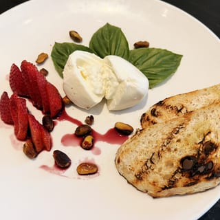 Burrata Aperitivo